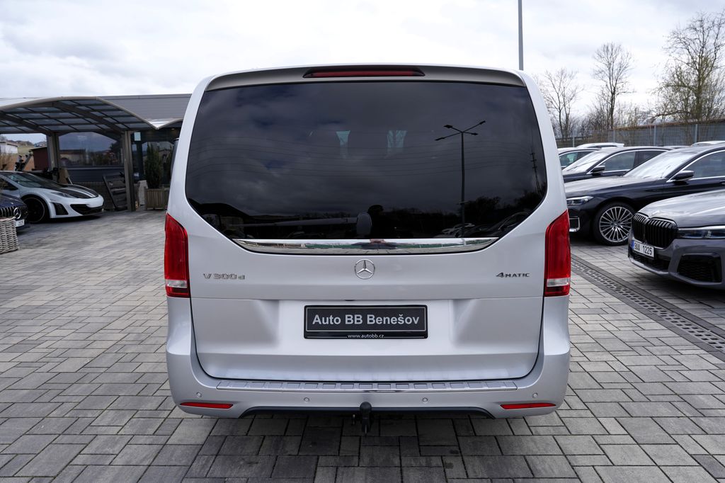 mercedes-benz-tridy-v-v300dl-4matic-amg-burm-cr-7mis - 4