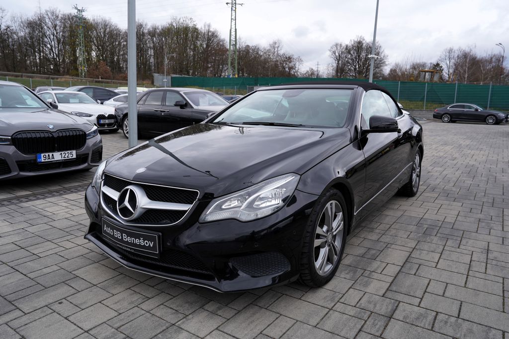 mercedes-benz-tridy-e-200-cgi-cabrio-avangarde-kuze - 1