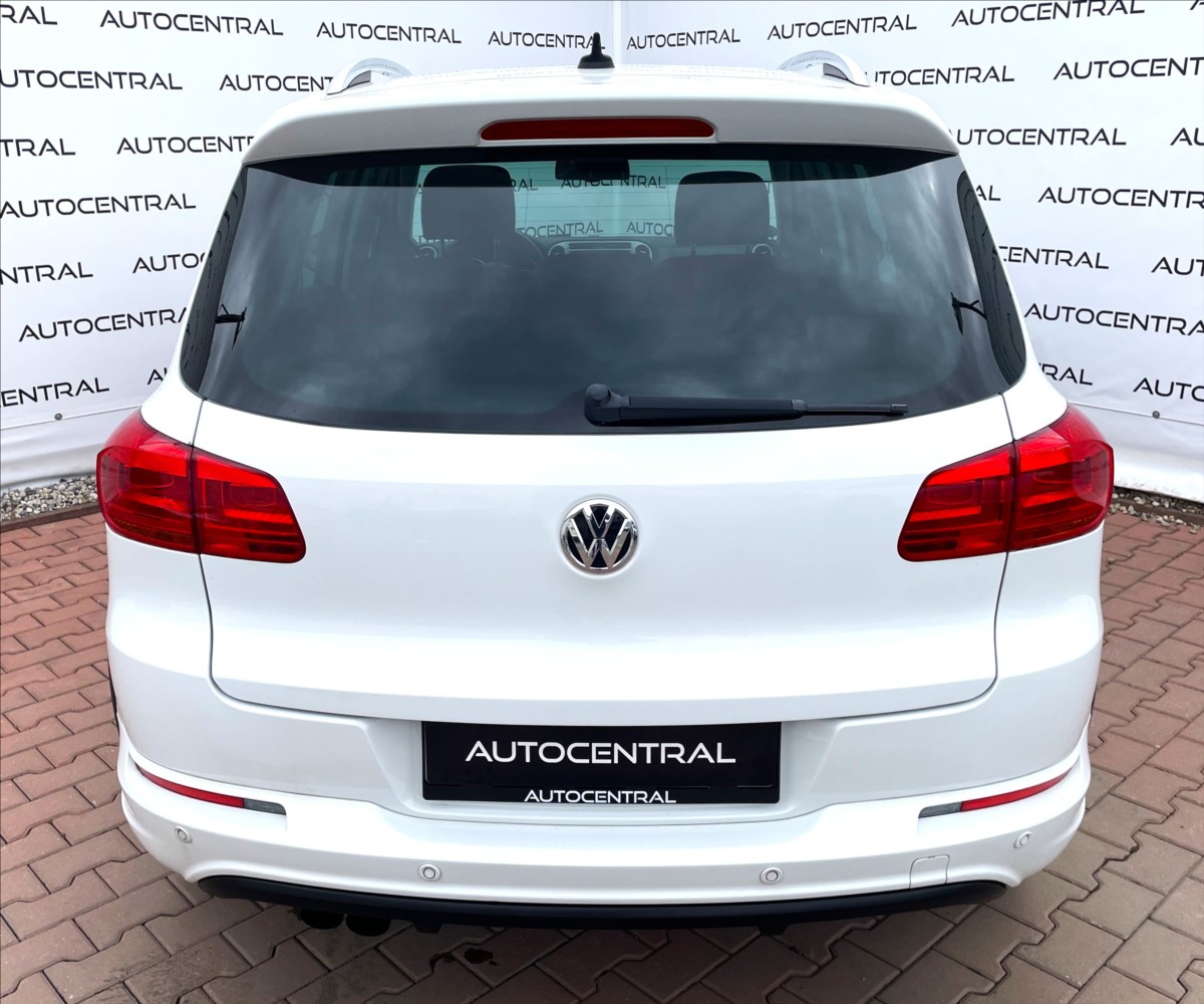 volkswagen-tiguan-2-0-tdi-103kw-r-line-4x4-serv-kn - 4