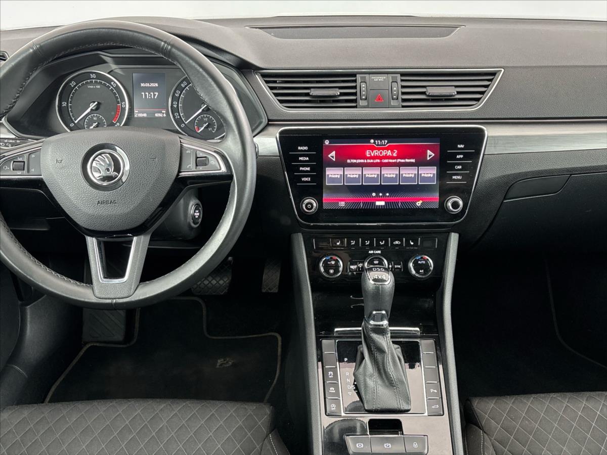 skoda-superb-2-0-tdi-style-6dsg-4x4 - 4