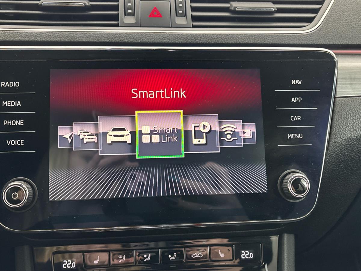 skoda-superb-2-0-tdi-style-6dsg-4x4 - 7