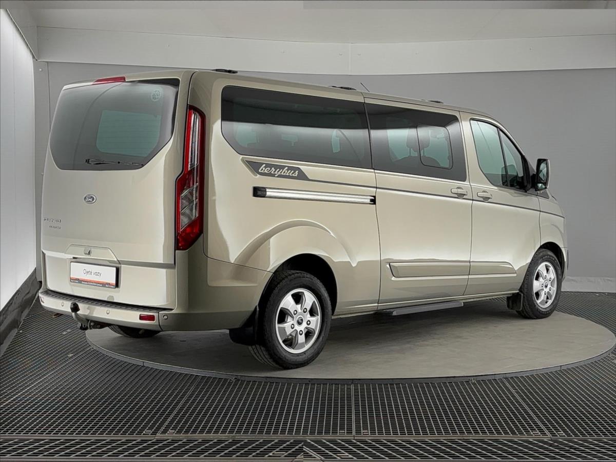 ford-tourneo-custom-2-0-2-0tdci-titanium-l2 - 1