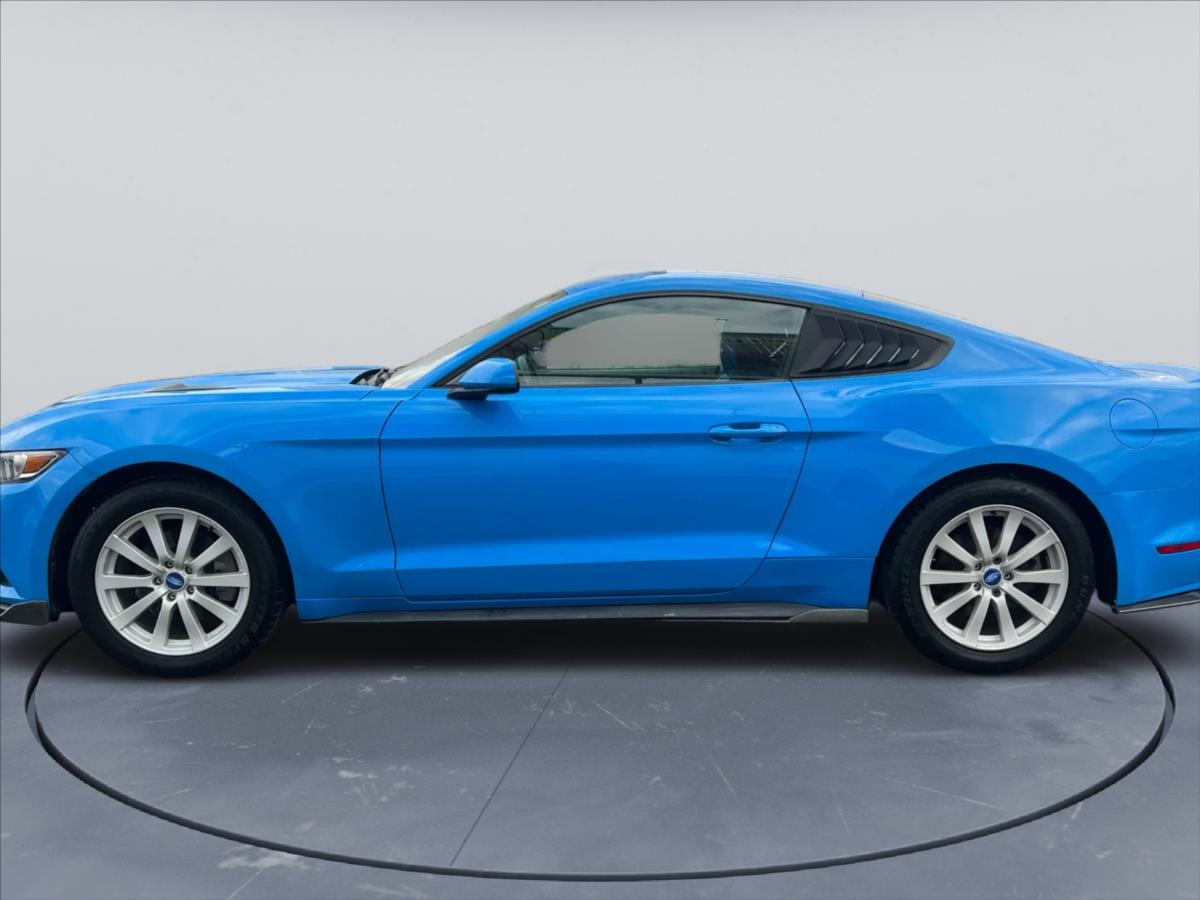 ford-mustang-2-3-ecoboost-manual - 3