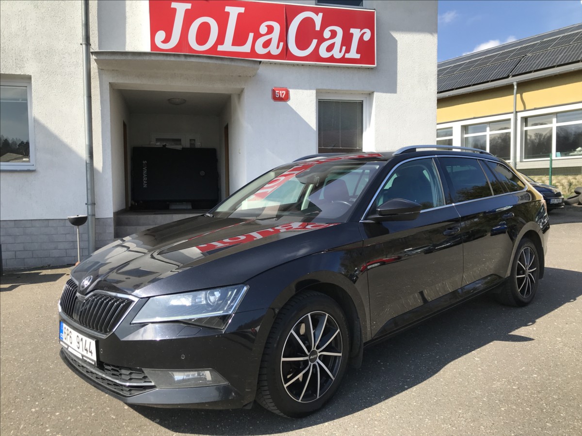 skoda-superb-2-0-tdi-4x4-dsg-combi-style - 1
