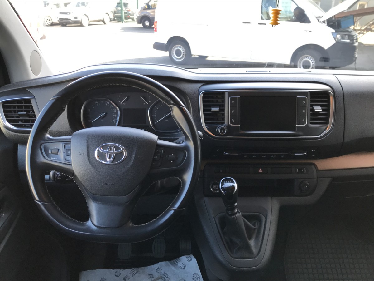 toyota-proace-2-0-d-4d-150k-l2-shuttle-8mist - 9