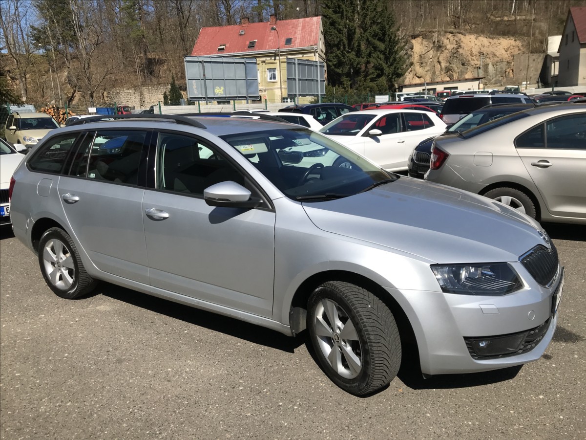 skoda-octavia-1-8-tsi-132kw-dsg-combi - 2