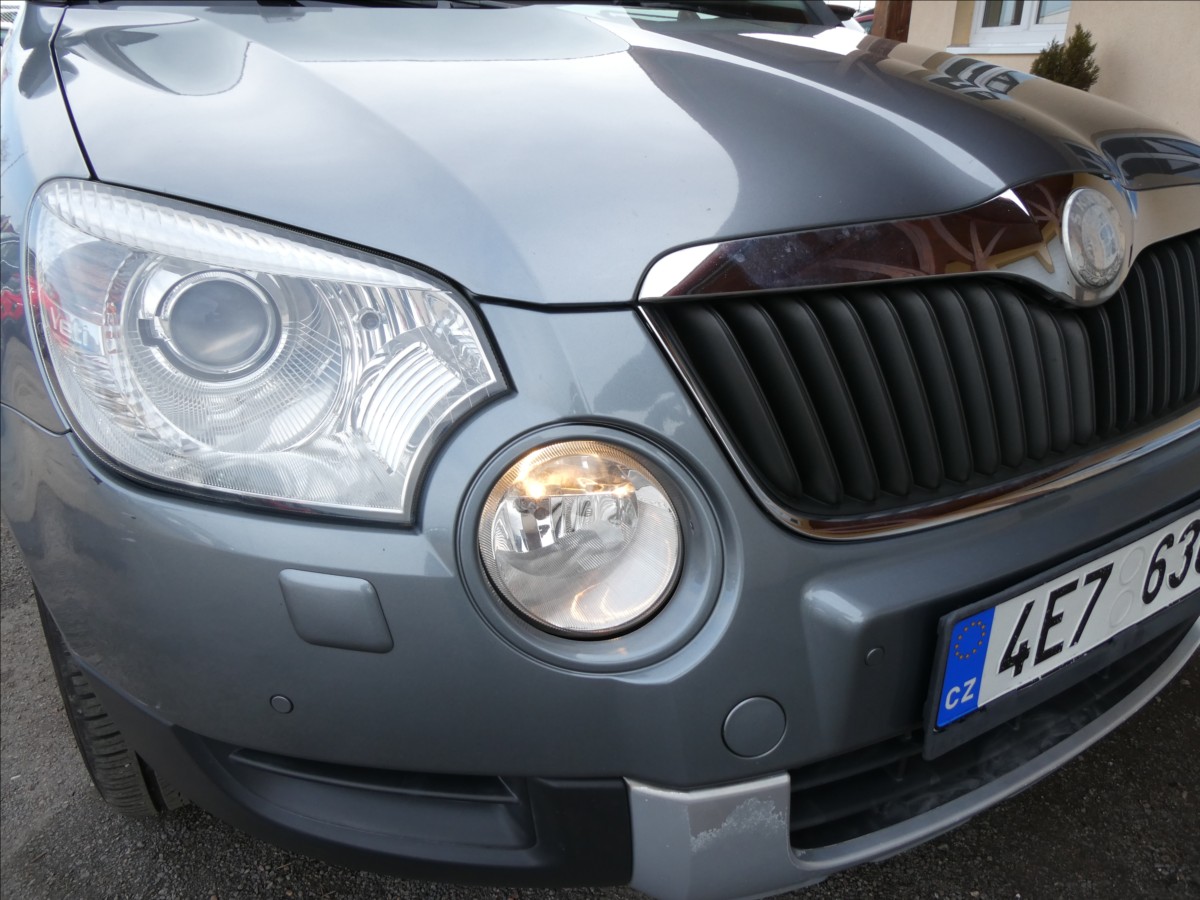 skoda-yeti-1-8-tsi-118-kw-experience-4x4 - 2