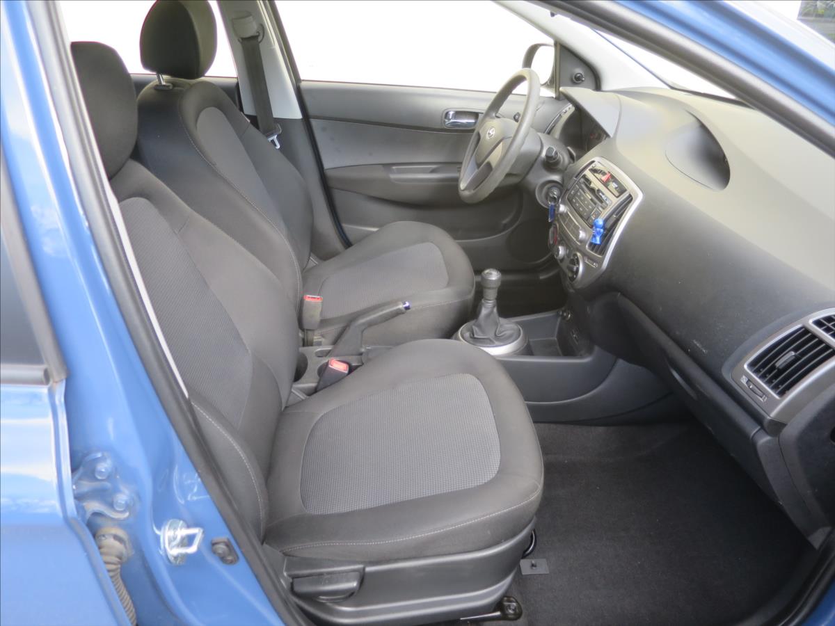hyundai-i20-1-3-i - 8