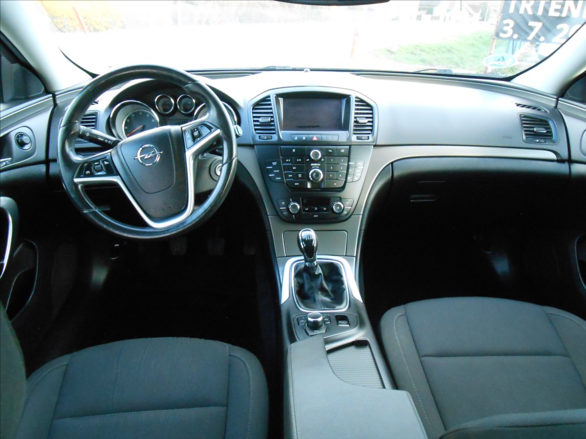 opel-insignia-1-6-85-kw-klima-serviska - 6