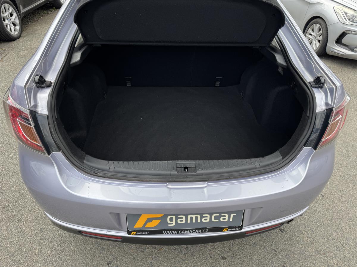 mazda-6-1-8-krasny-stav-1majitel - 8