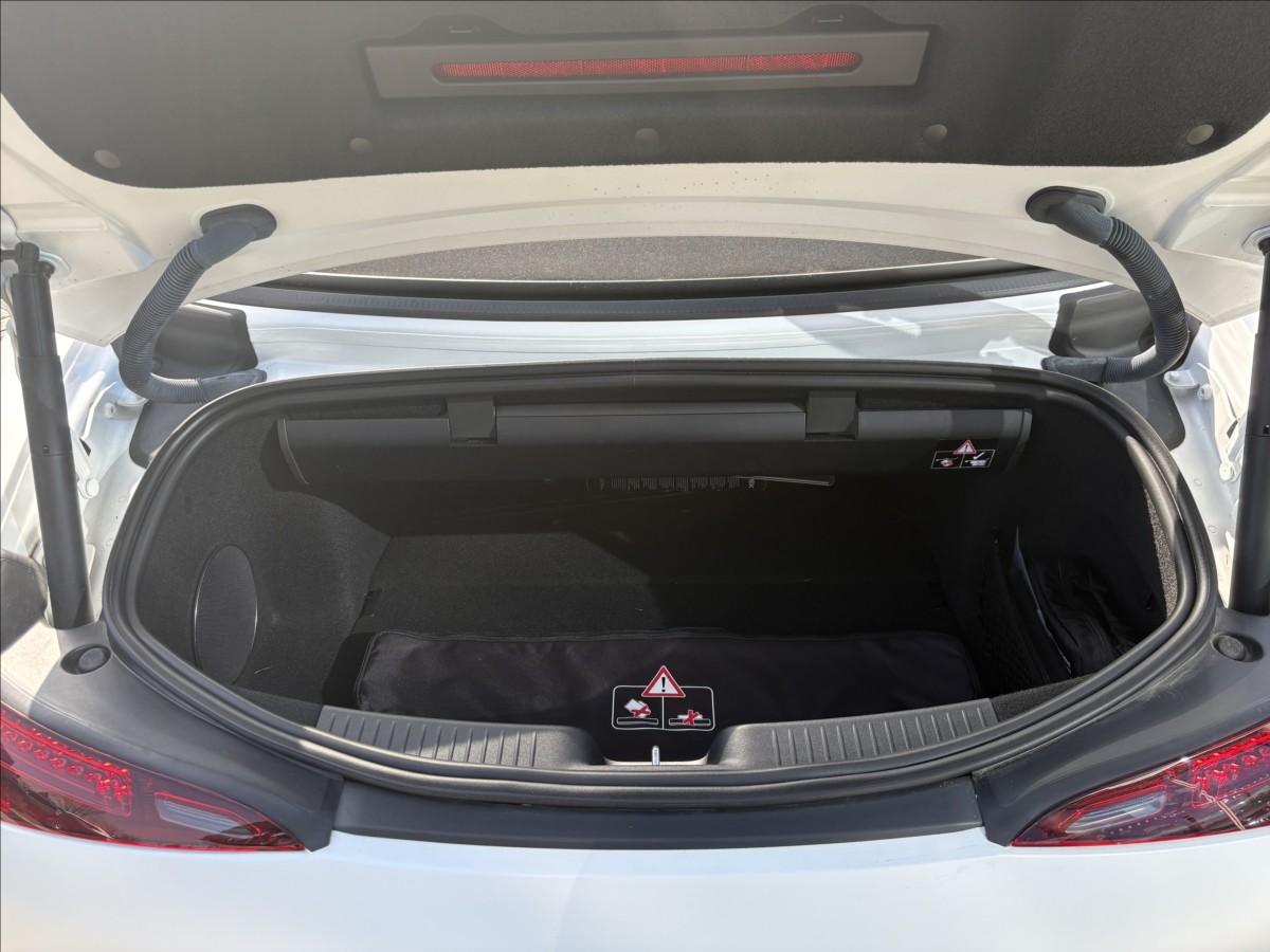 mercedes-benz-sl-4-0-amg-sl-63-4m - 6