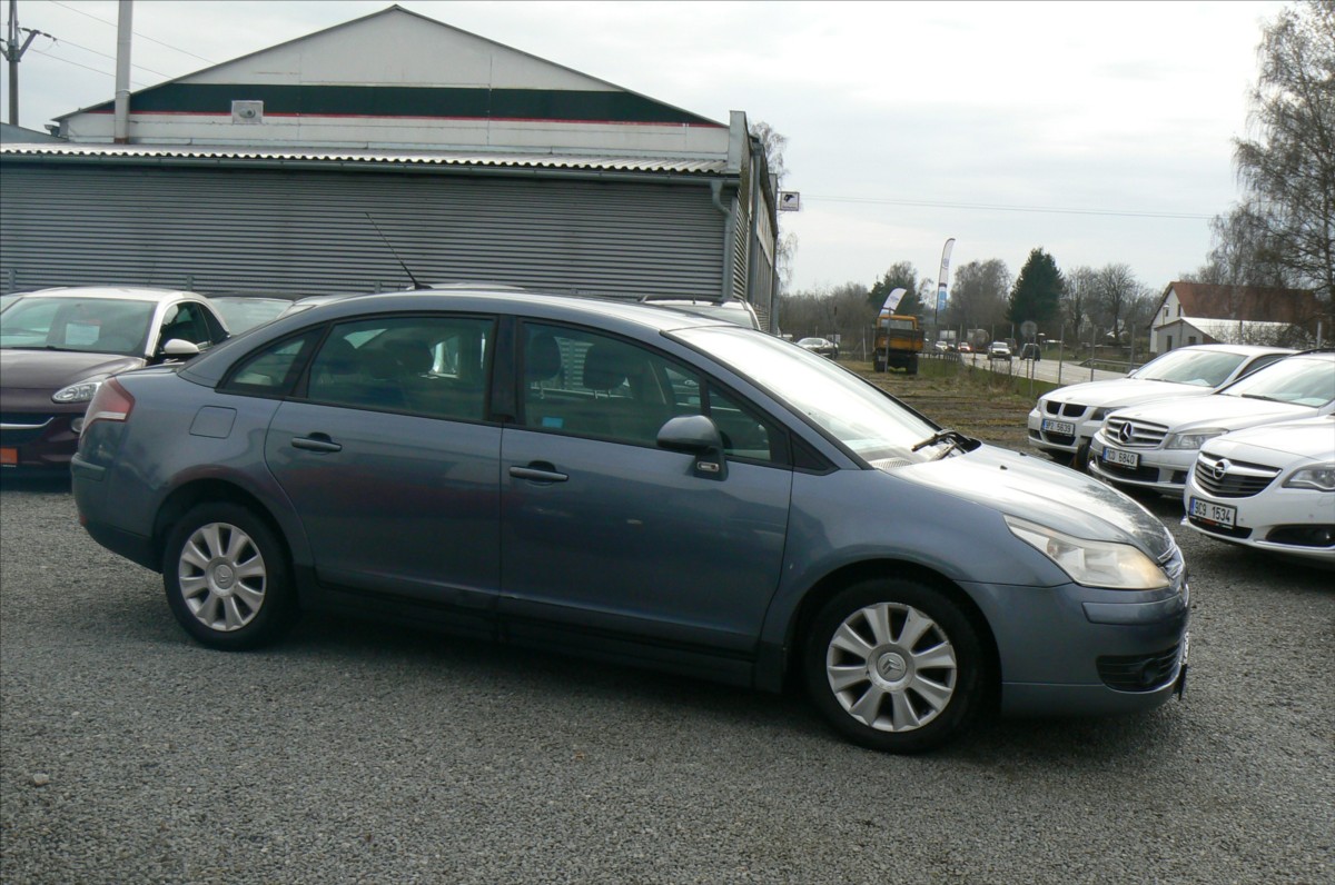 citroen-c4-1-6-i-16v-1-majitel-cr - 6