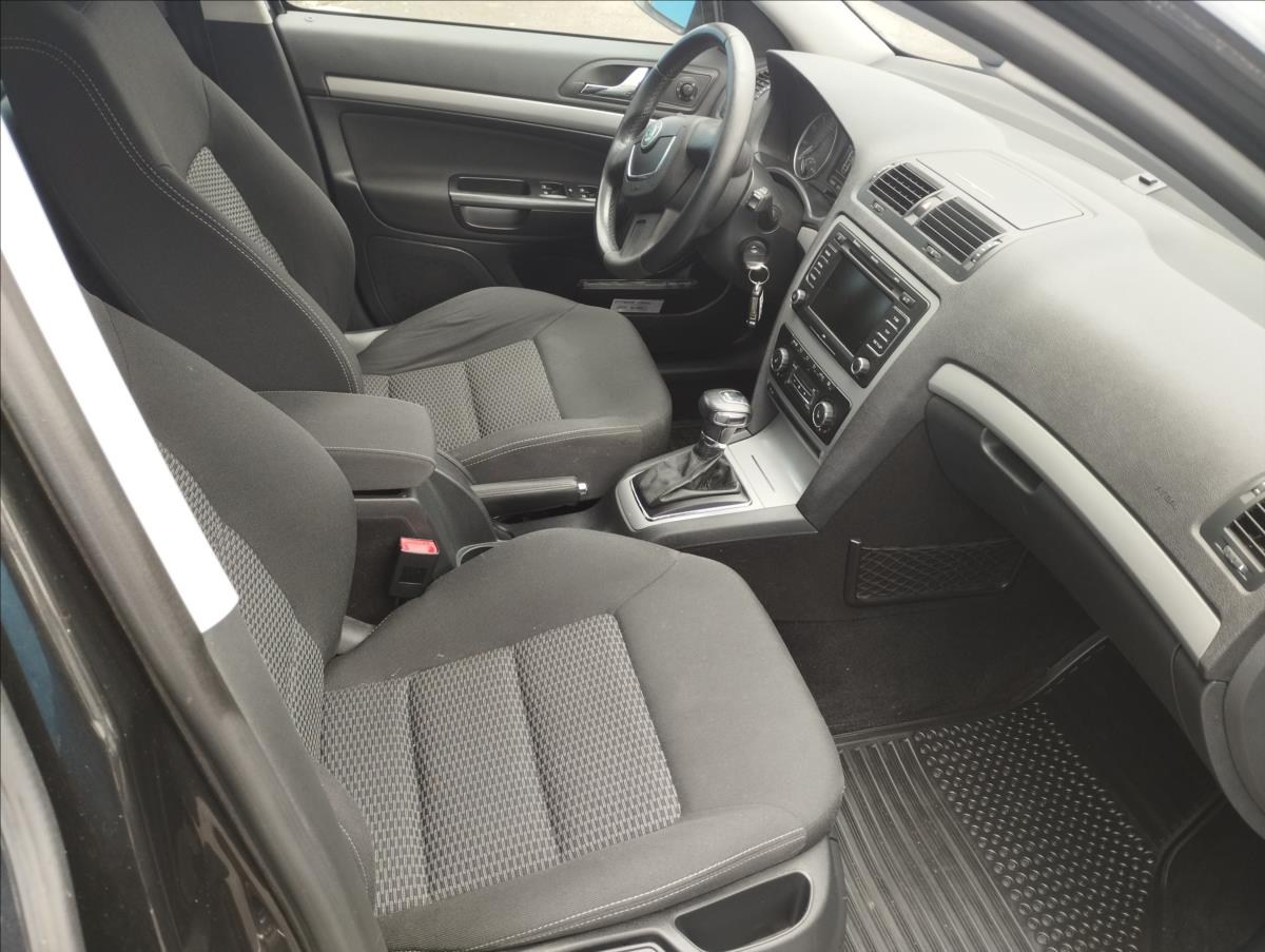skoda-octavia-1-2-tsi-77kw-dsg - 7