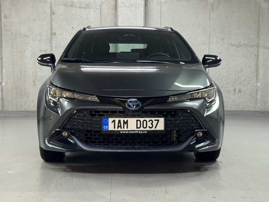 toyota-corolla-1-8-hybrid-ts-comfort-tech - 1