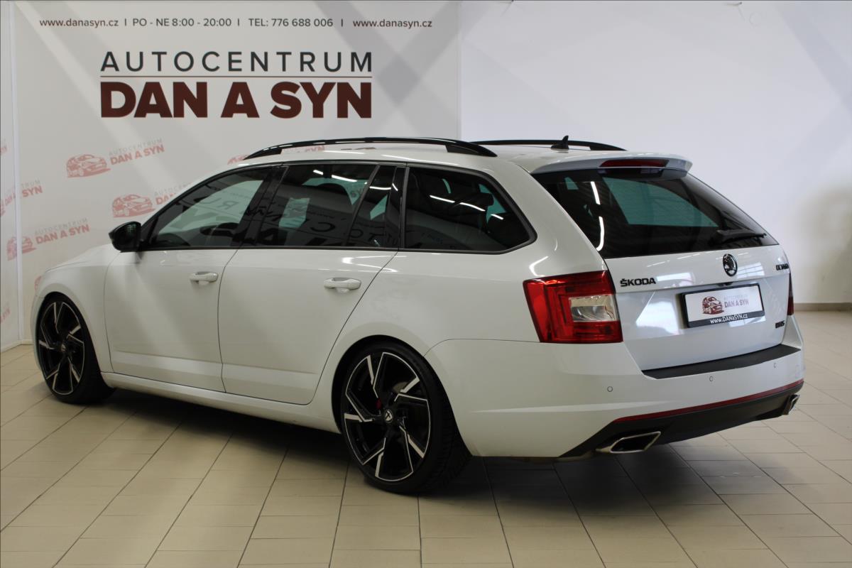 skoda-octavia-2-0-tdi-135kw-rs-dsg-top-stav - 5