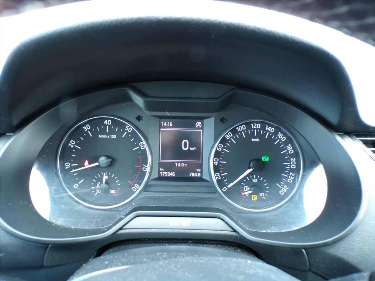 skoda-octavia-1-2-tsi-automat - 7