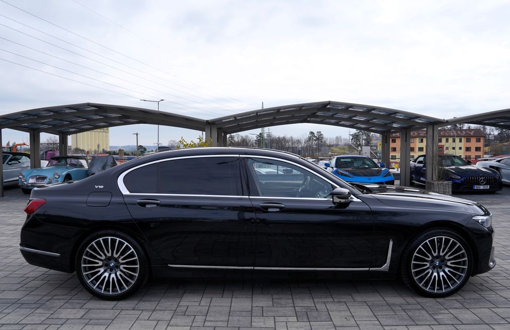 bmw-rada-7-m760li-xdrive-6-6i-v12-590ps - 6