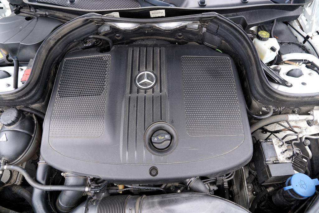 mercedes-benz-glk-220-cdi-4matic-kuze-at-dph - 9
