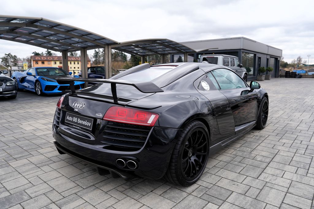 audi-r8-4-2-tfsi-quattro-cr-520ps - 5