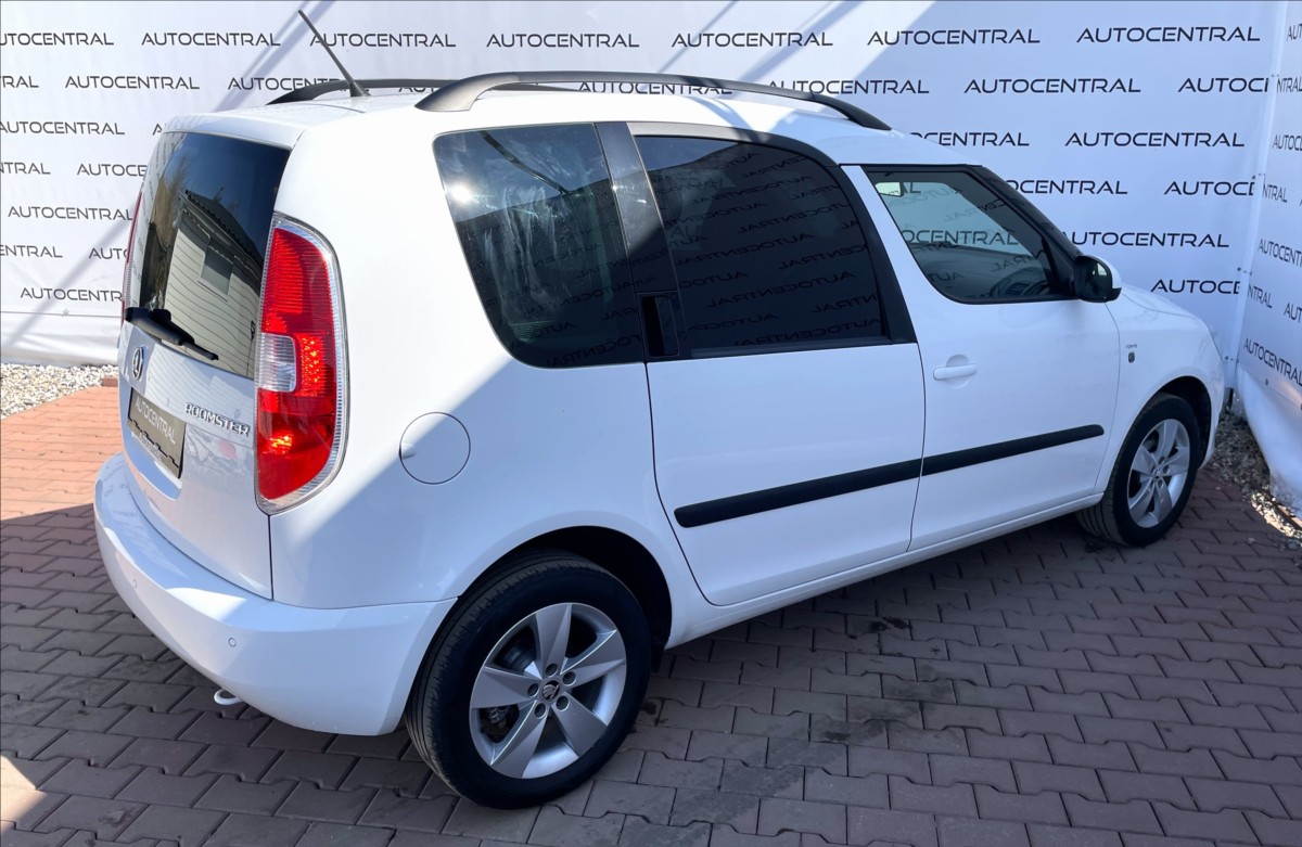 skoda-roomster-1-2-tsi-style-63kw-po-servisu - 3