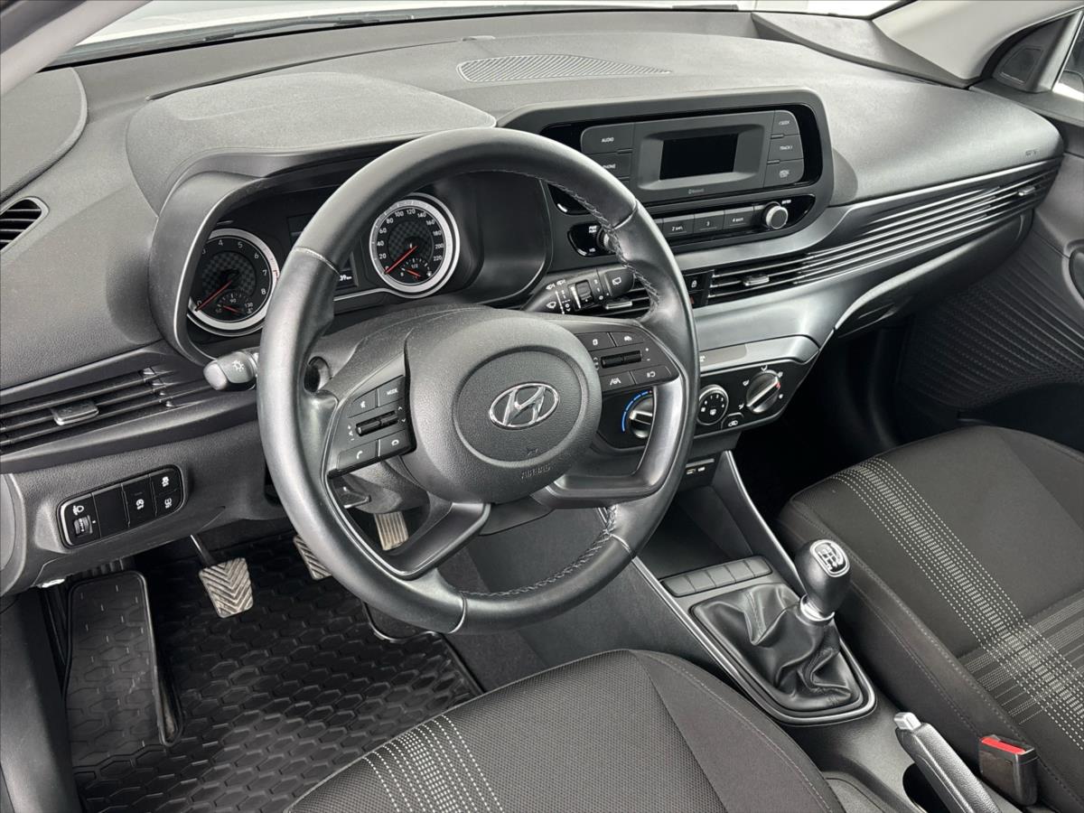 hyundai-i20-1-2-i-comfort-club - 4