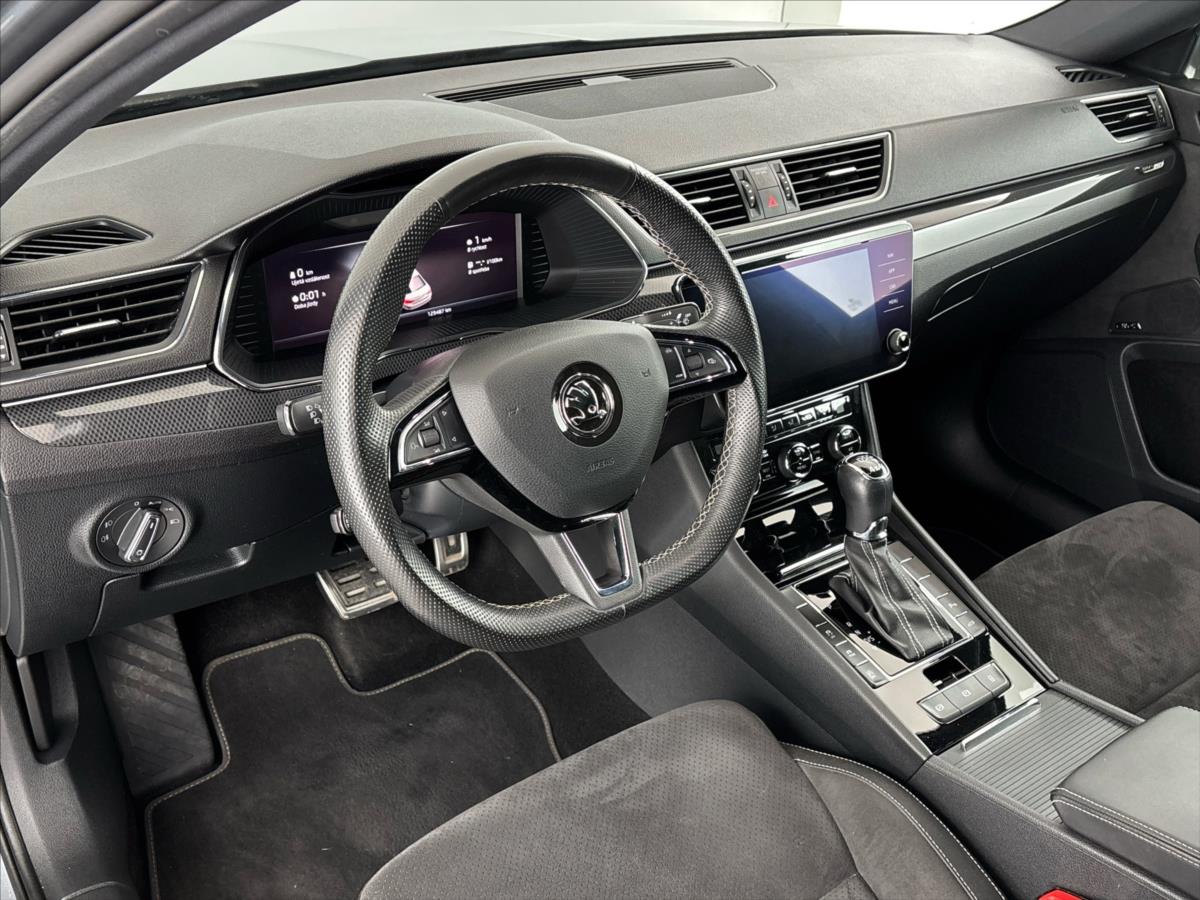 skoda-superb-2-0-tdi-sportline-4x4-7dsg - 5