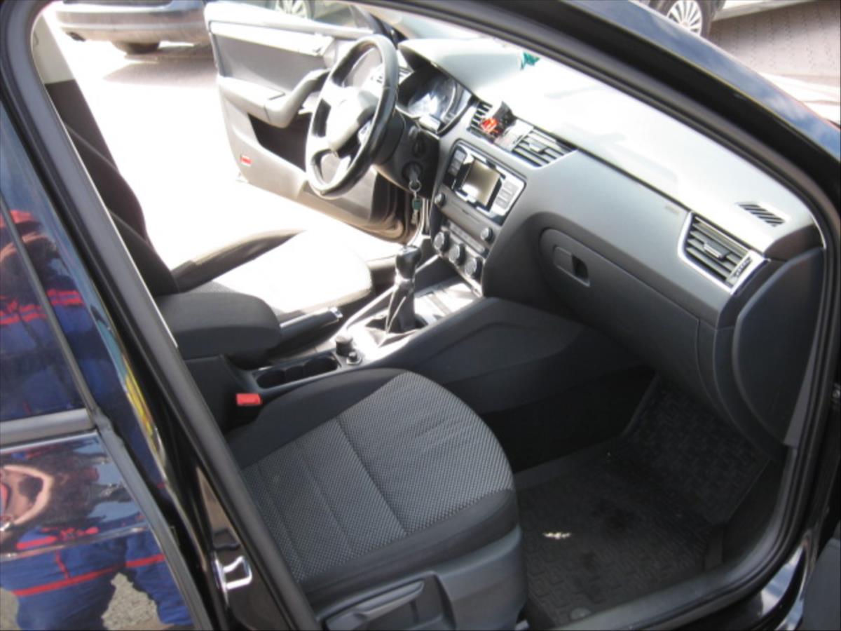skoda-octavia-2-0-tdi-110-kw - 8