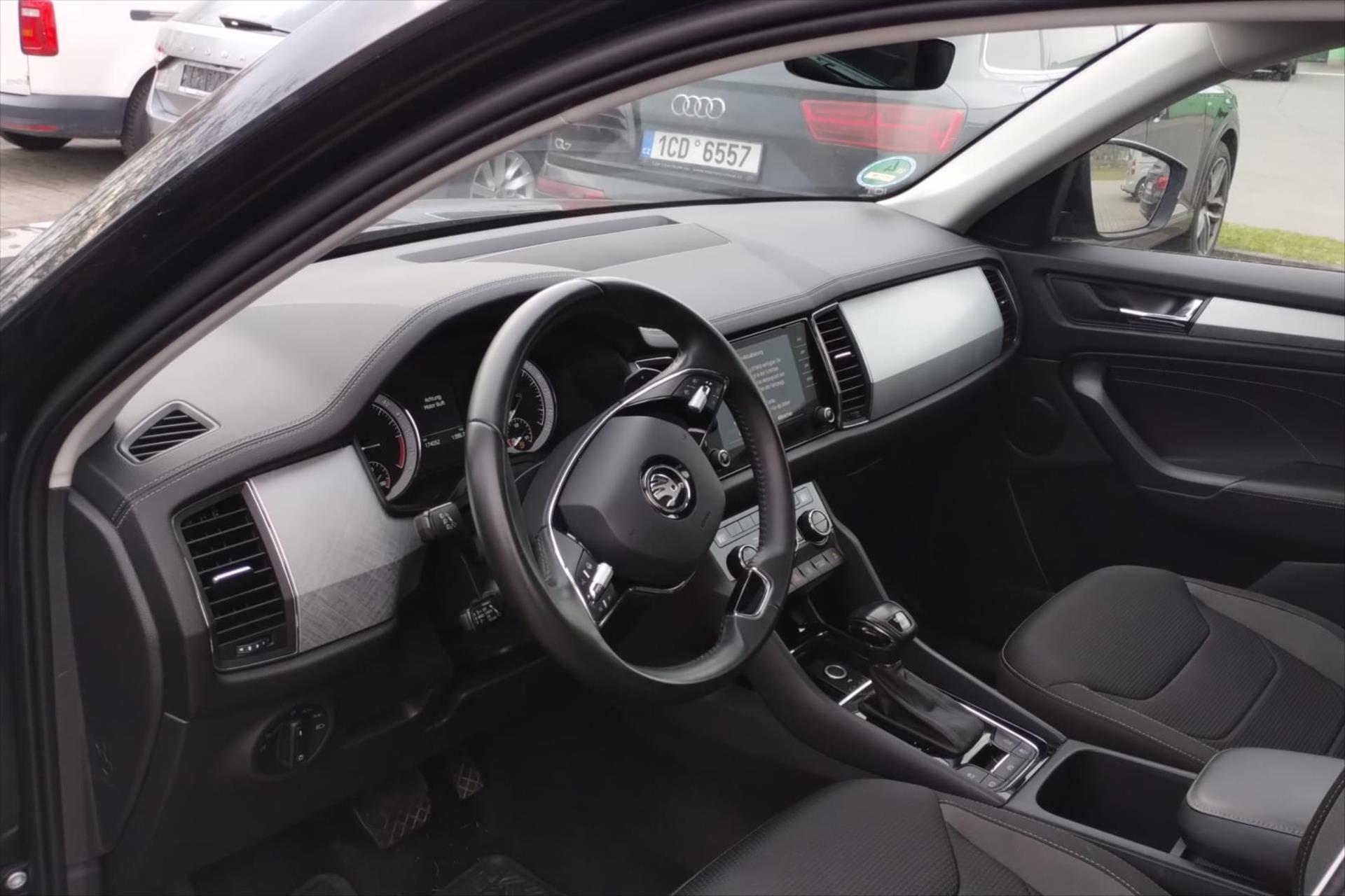 skoda-kodiaq-2-0-tdi-147-kw-dsg-4x4-ambition-vuz-pripravujeme-k-pro - 2