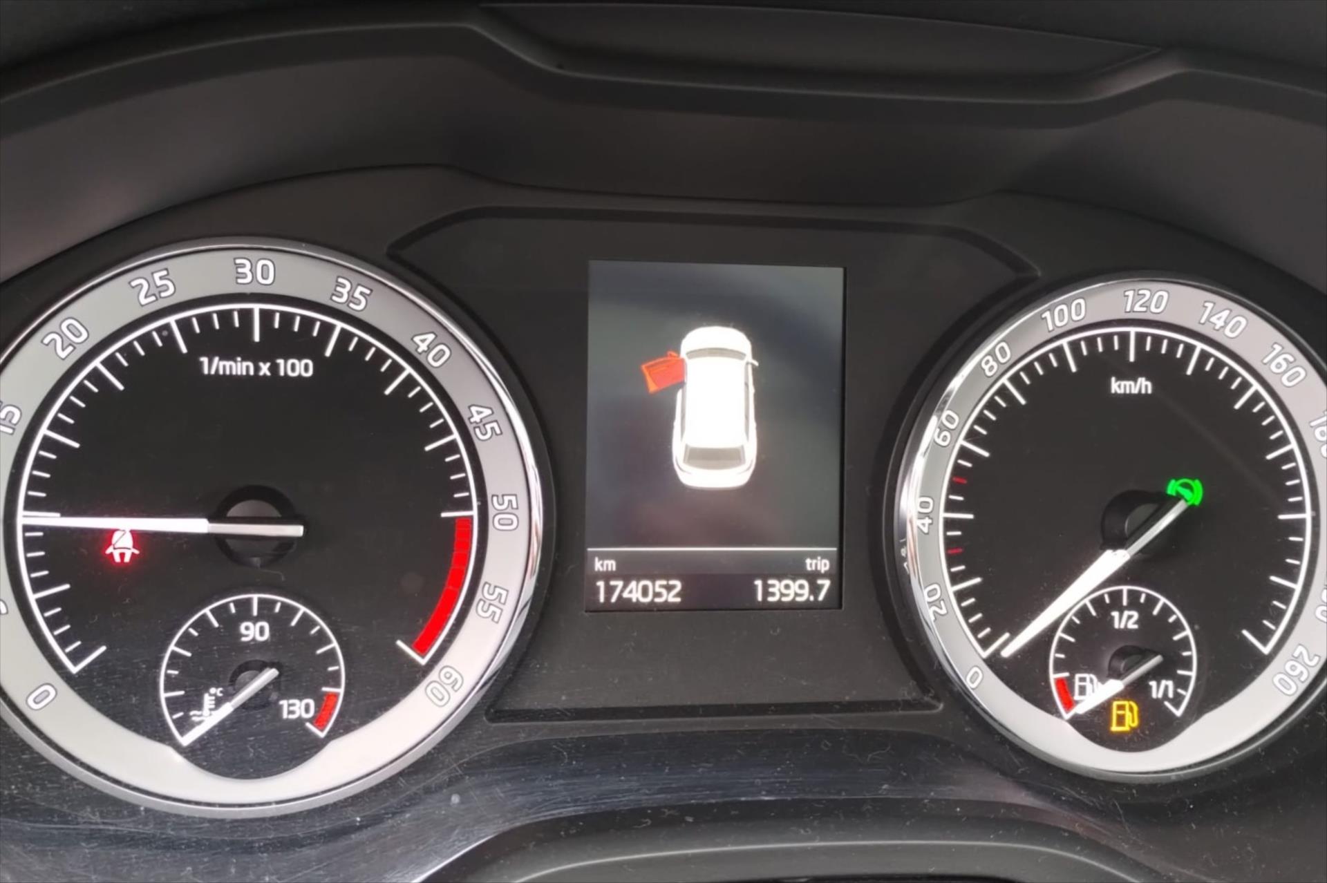 skoda-kodiaq-2-0-tdi-147-kw-dsg-4x4-ambition-vuz-pripravujeme-k-pro - 3