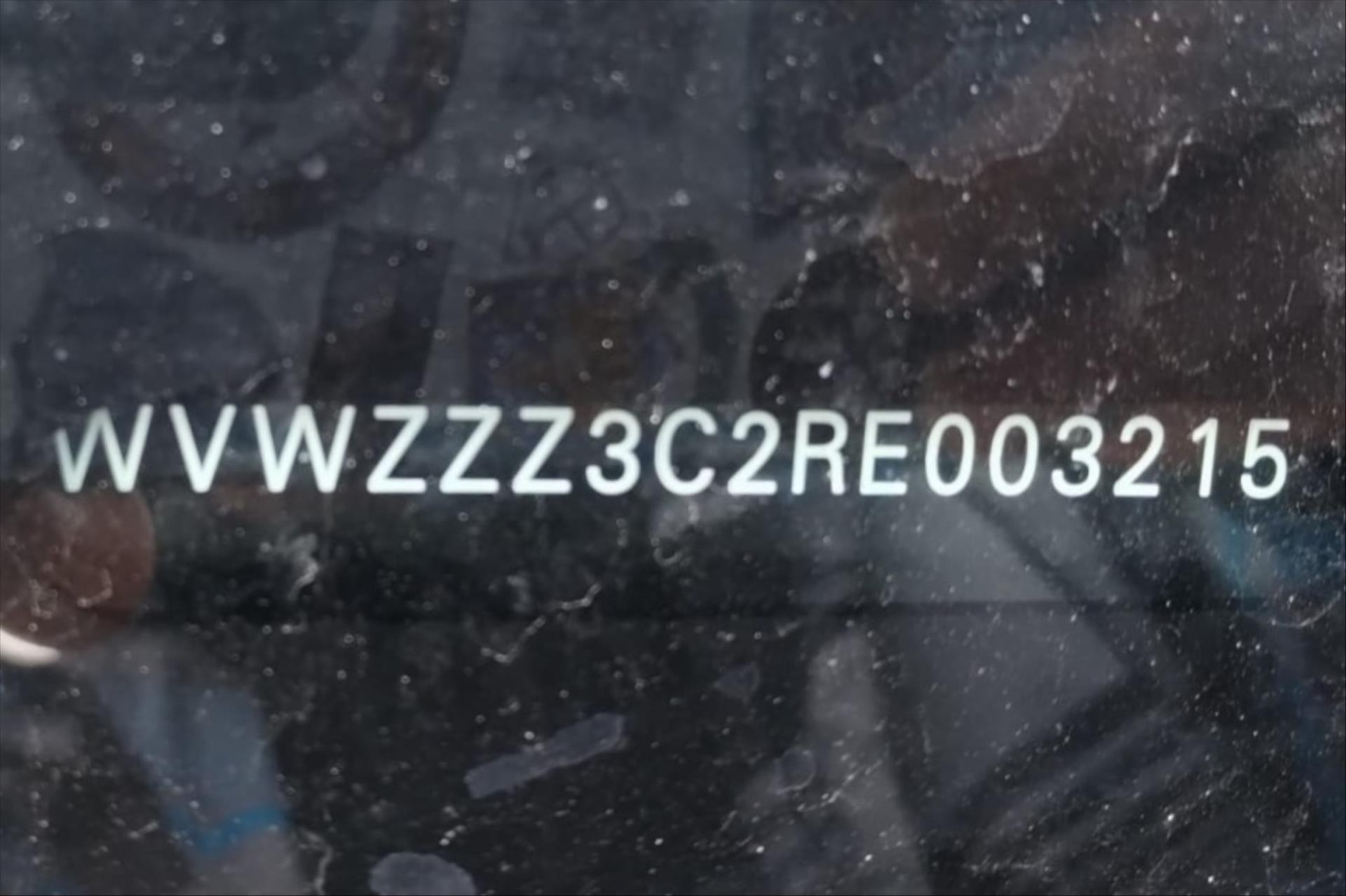 volkswagen-passat-2-0-tdi-110-kw-dsg-business-vuz-pripravujeme-k-prodeji - 1