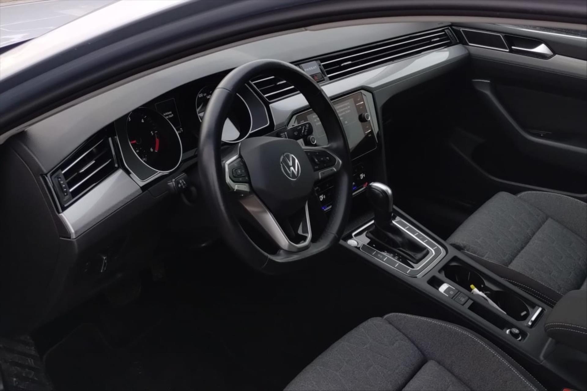 volkswagen-passat-2-0-tdi-110-kw-dsg-business-vuz-pripravujeme-k-prodeji - 2