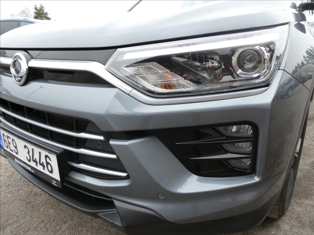 ssangyong-korando-1-5-t-gdi-120kw-aut-1-maj-dph - 3
