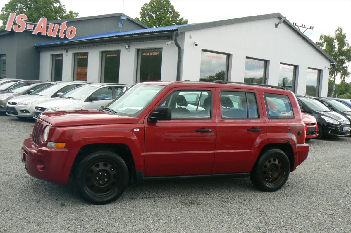 Jeep Patriot 2,4 SPORT MT 4x4 -Plyn