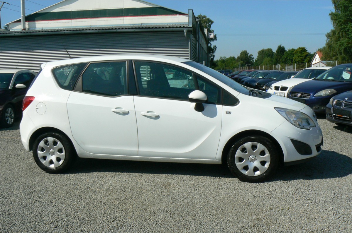 opel-meriva-1-4-selection - 6