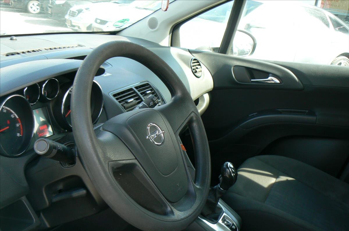 opel-meriva-1-4-selection - 7