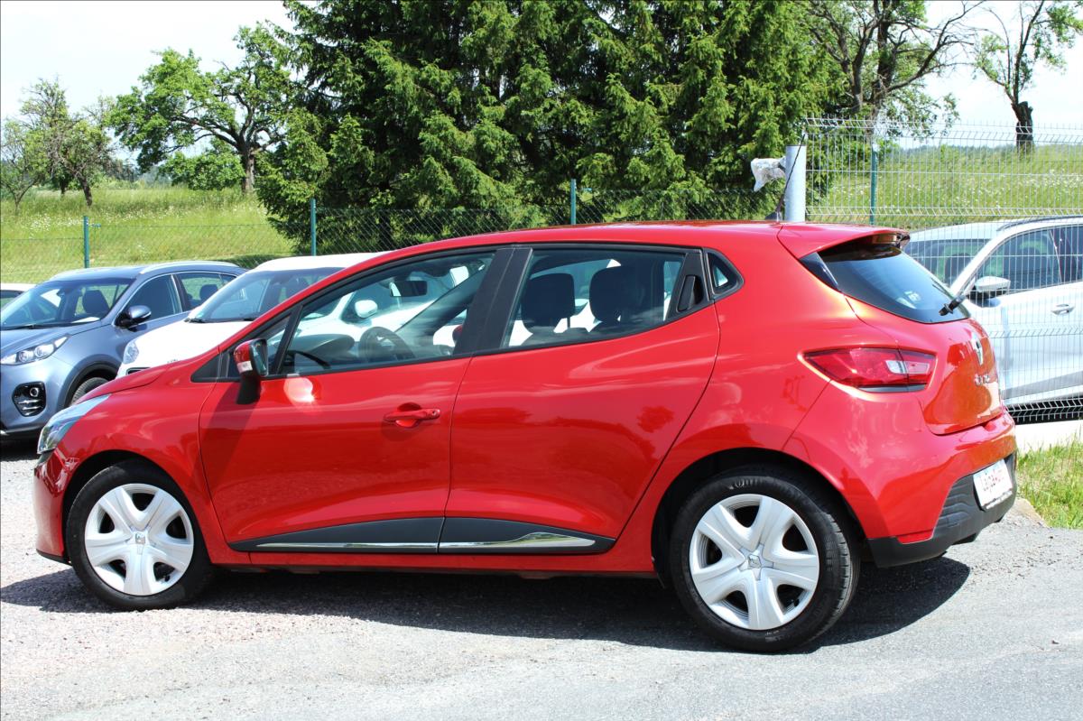 renault-clio-0-9-tce-66kw-serviska-1-maj - 9