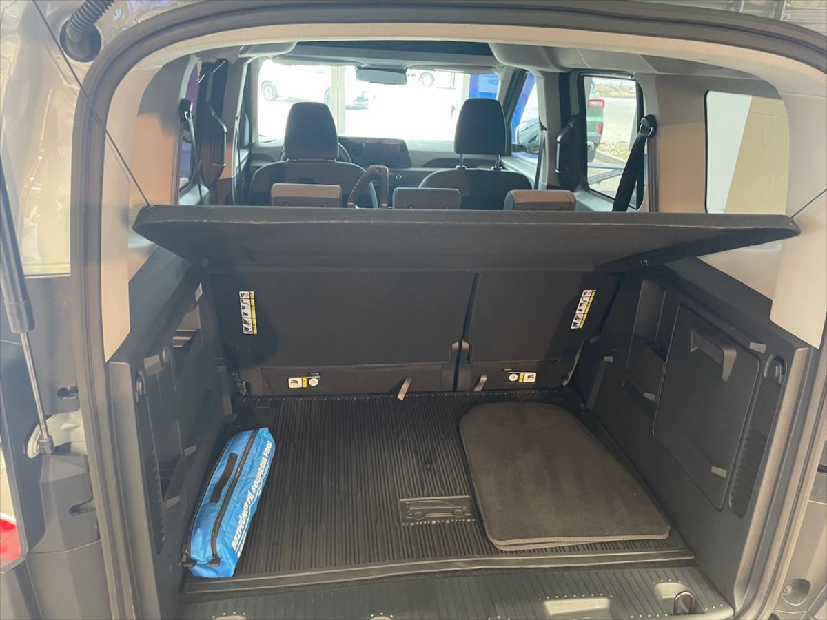 ford-tourneo-courier-1-0-ecoboost-titanium-l1 - 6