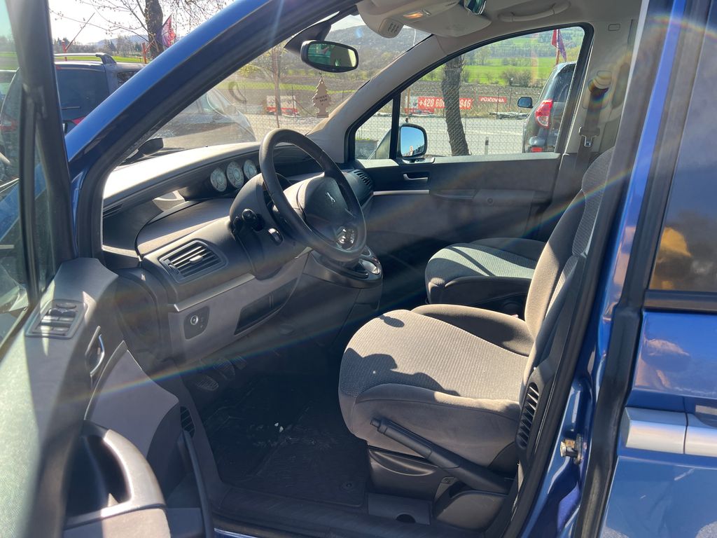 peugeot-807-2-0-hdi - 2