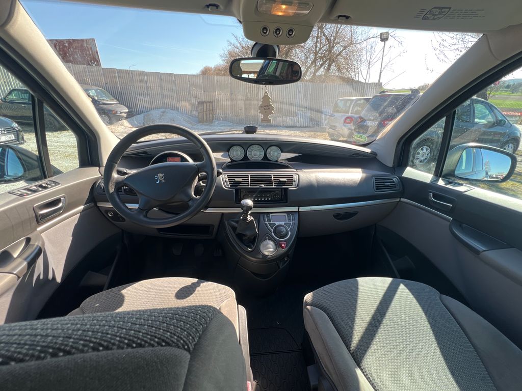 peugeot-807-2-0-hdi - 4