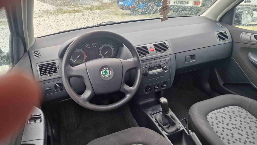 skoda-fabia-1-2-htp-classic-combi - 5