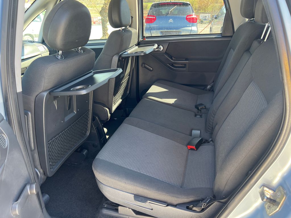 opel-meriva-1-6-16v - 9