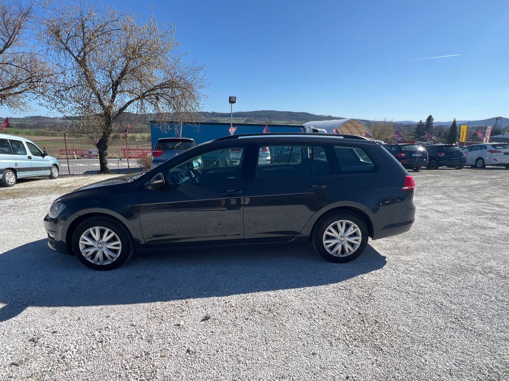 volkswagen-golf-1-6-tdi - 1