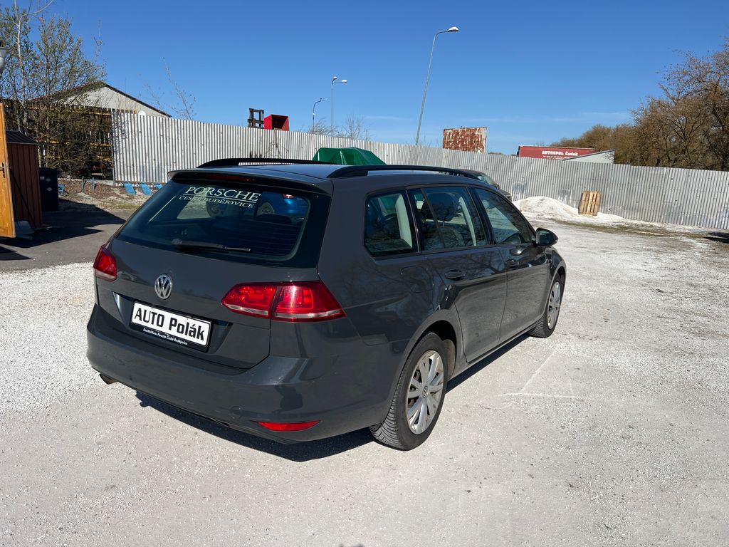 volkswagen-golf-1-6-tdi - 8