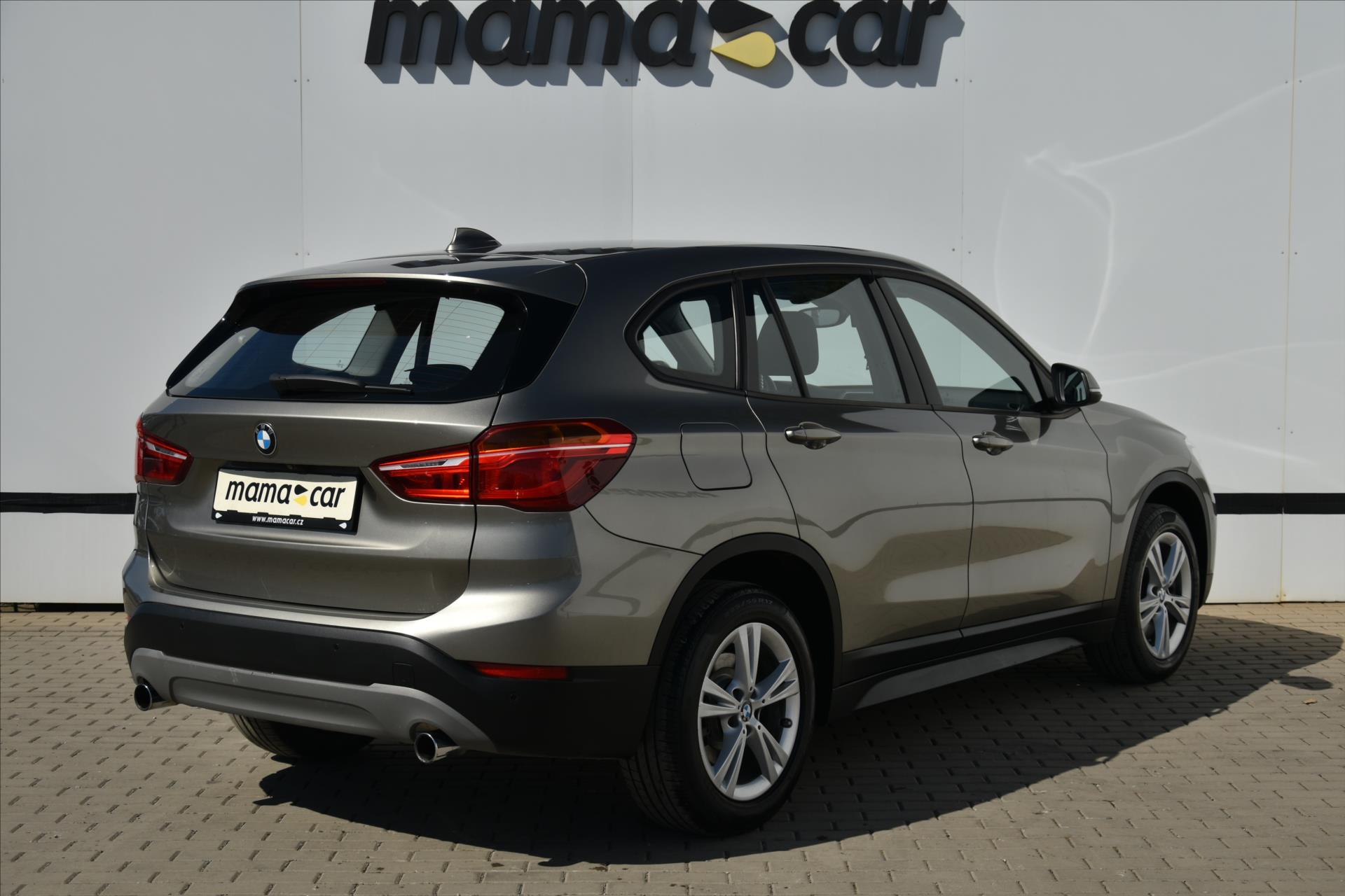 bmw-x1-xdrive-20d-140kw-1-majitel-cr - 6