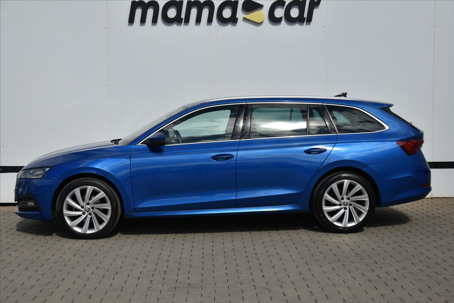 skoda-octavia-2-0-tdi-110kw-dsg-style-cr - 3