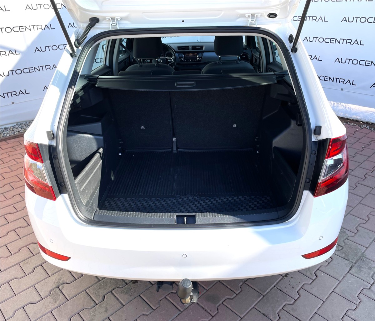 skoda-fabia-1-0-tsi-style-po-serv-cr-dph - 9