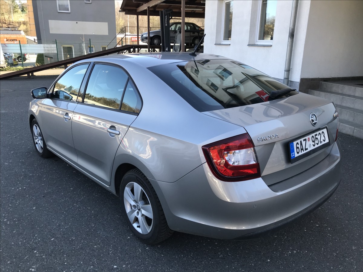 skoda-rapid-1-0-tsi-70kw - 5