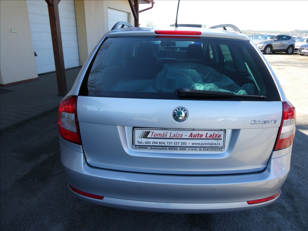 skoda-octavia-1-4-tsi-90kw-dsg-2xkola-1-majitel - 9
