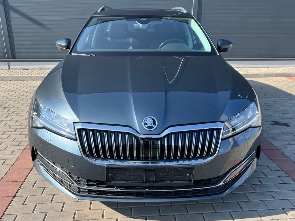 skoda-superb-2-0-tdi-style-tazne-el-kamera - 2