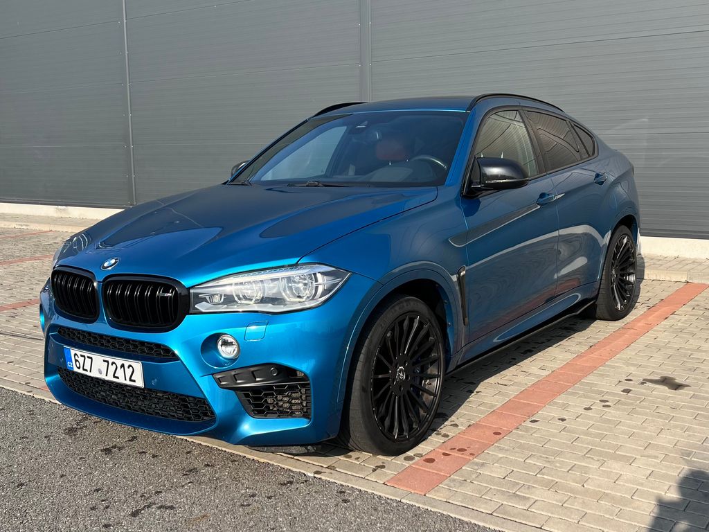 BMW X6 BMW X6, M 4.4 V8 423 kW-Akrapo